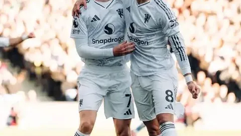 三星Galaxy S26手机壳：专家推荐保护首选